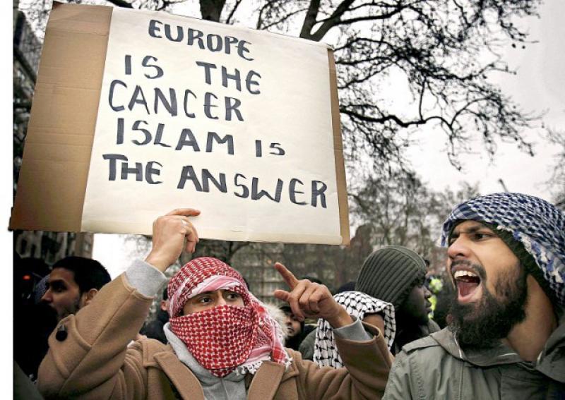 Europa is de kanker, islam is het antwoord! Extreem